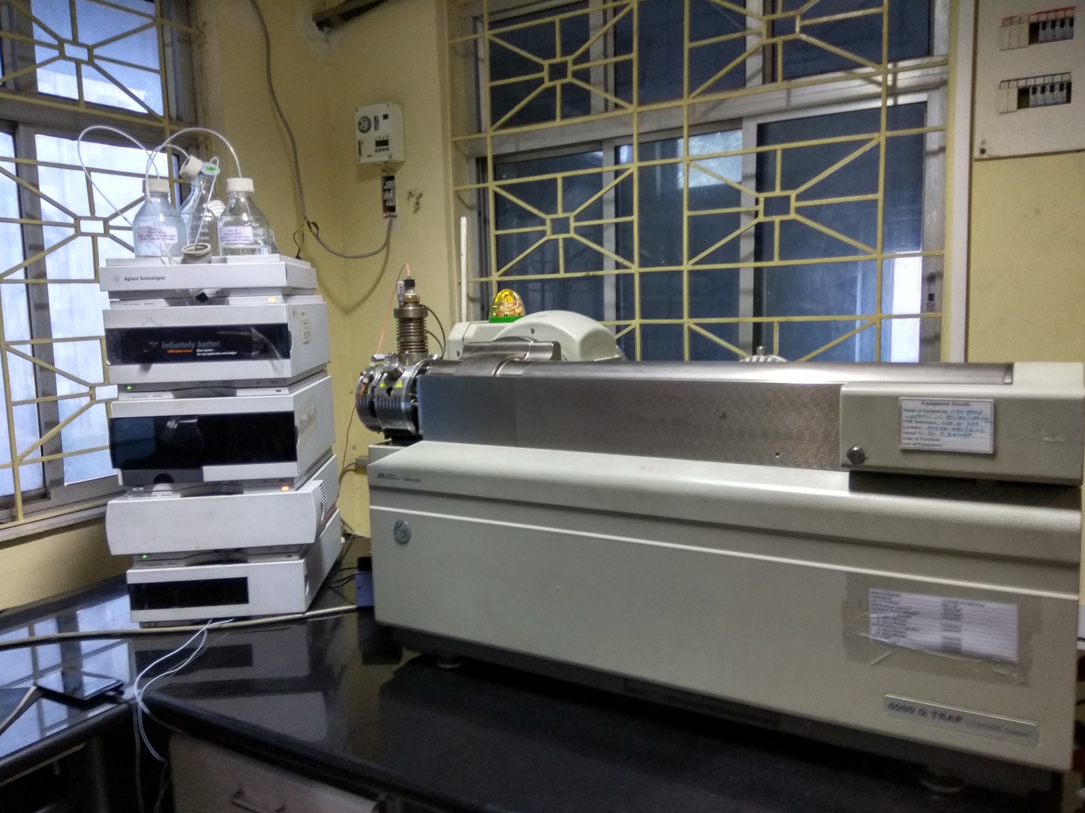 LC-MS/MS APGC